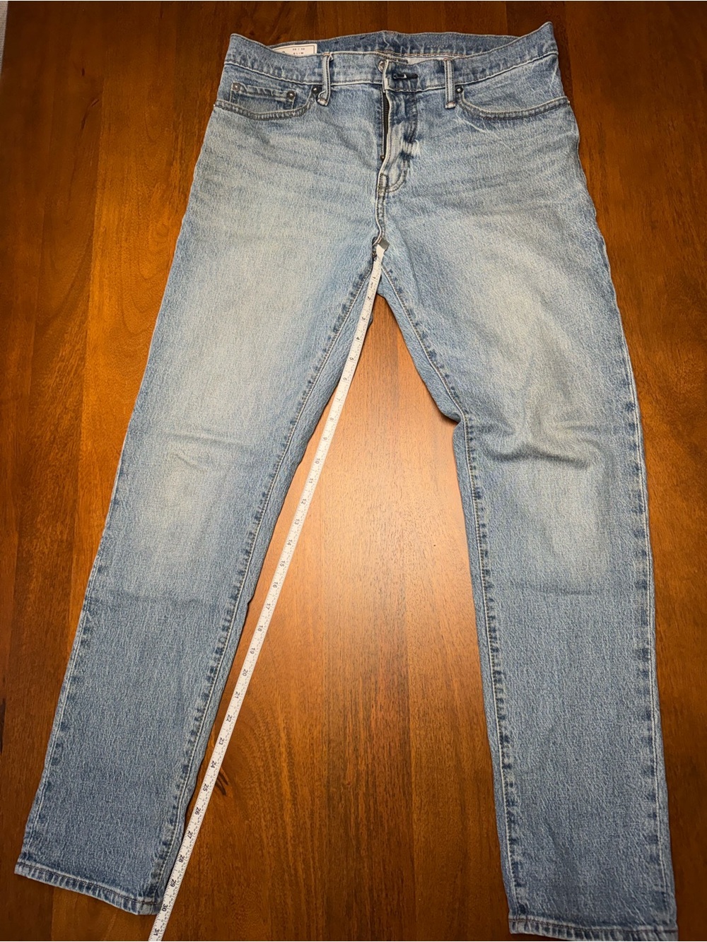 GAP Slim Men’s Jeans in Light Blue Wash